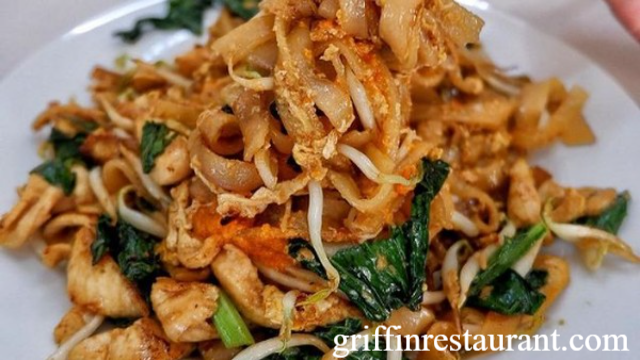 3 Resep Kwetiau Sedap: Goreng & Kuah untuk Makan Malam
